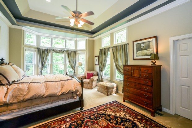 Balcon Estates, 11_master bedroom.jpg